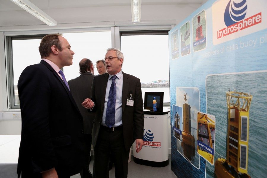 ed_davey_with_hydrosphere